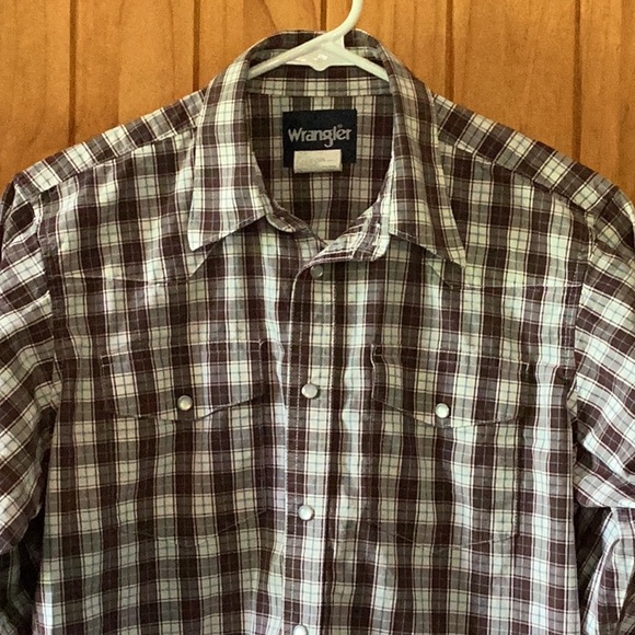 Boys Wrangler Pearl Snap - Picture 2 of 4